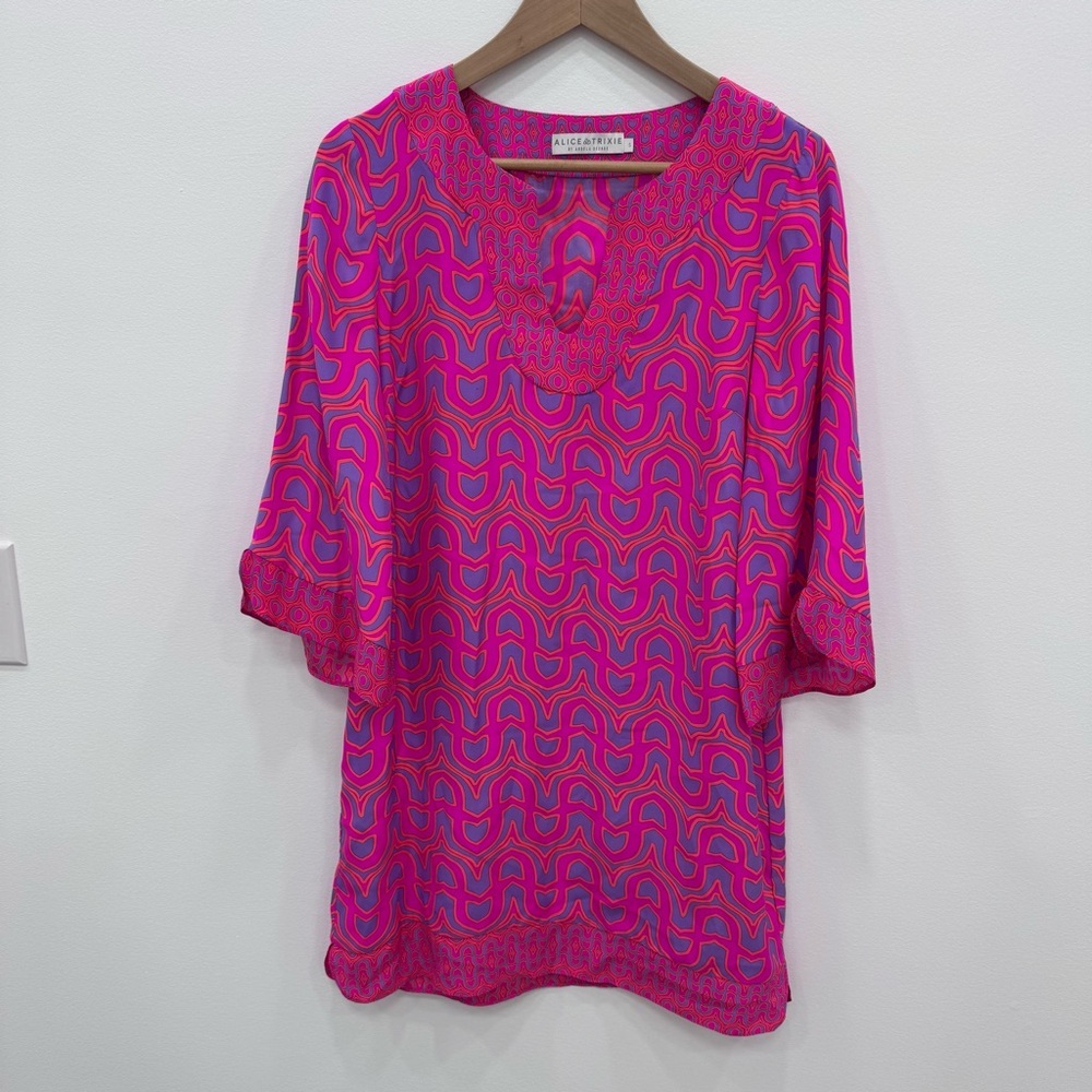 Alice & Trixie Women's 100% silk Gigi dress like new Sz Small